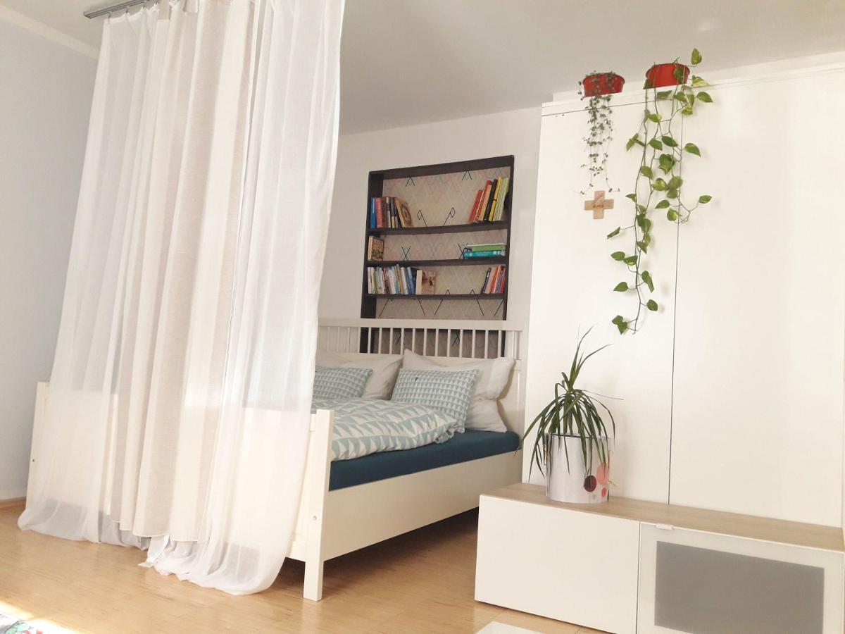 Traumapartment Poestlingberg, Reservierter Parkplatz, 4 Schlafzimmer Linz Bagian luar foto
