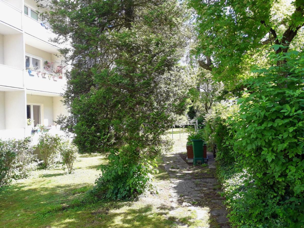 Traumapartment Poestlingberg, Reservierter Parkplatz, 4 Schlafzimmer Linz Bagian luar foto